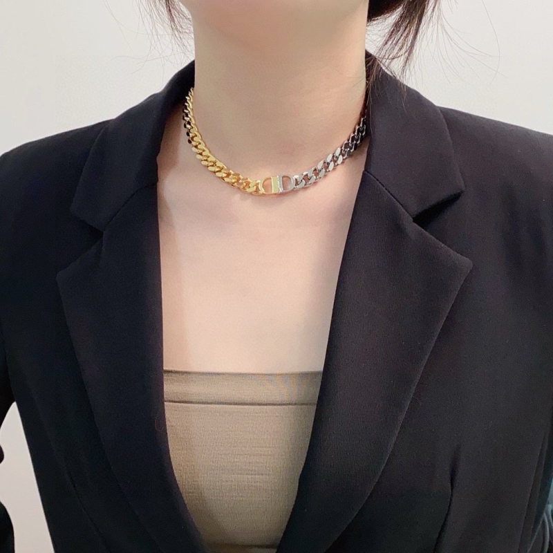 chr1st1an D10r necklaces